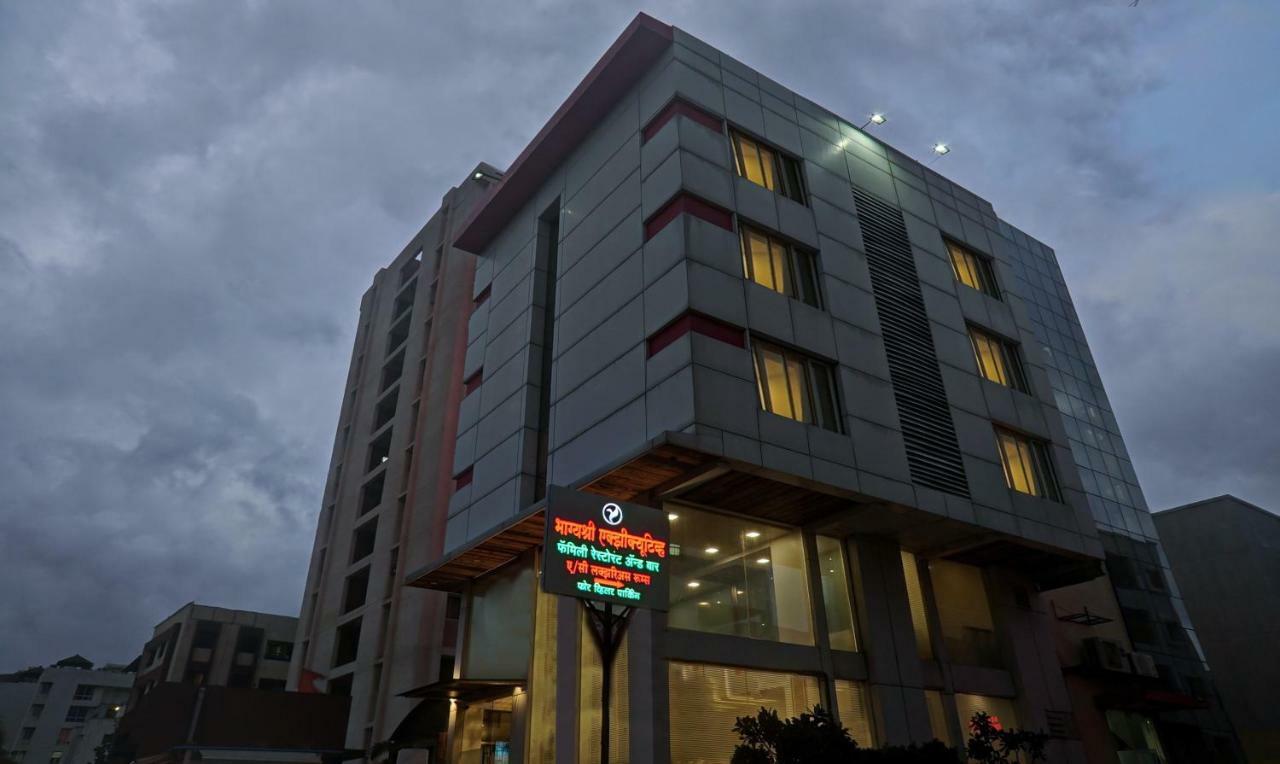 فندق Treebo Bhagyashree Executive Mundhva المظهر الخارجي الصورة